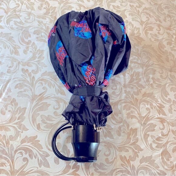 Planet Hollywood Umbrella Regular Size - Picture 1 of 3